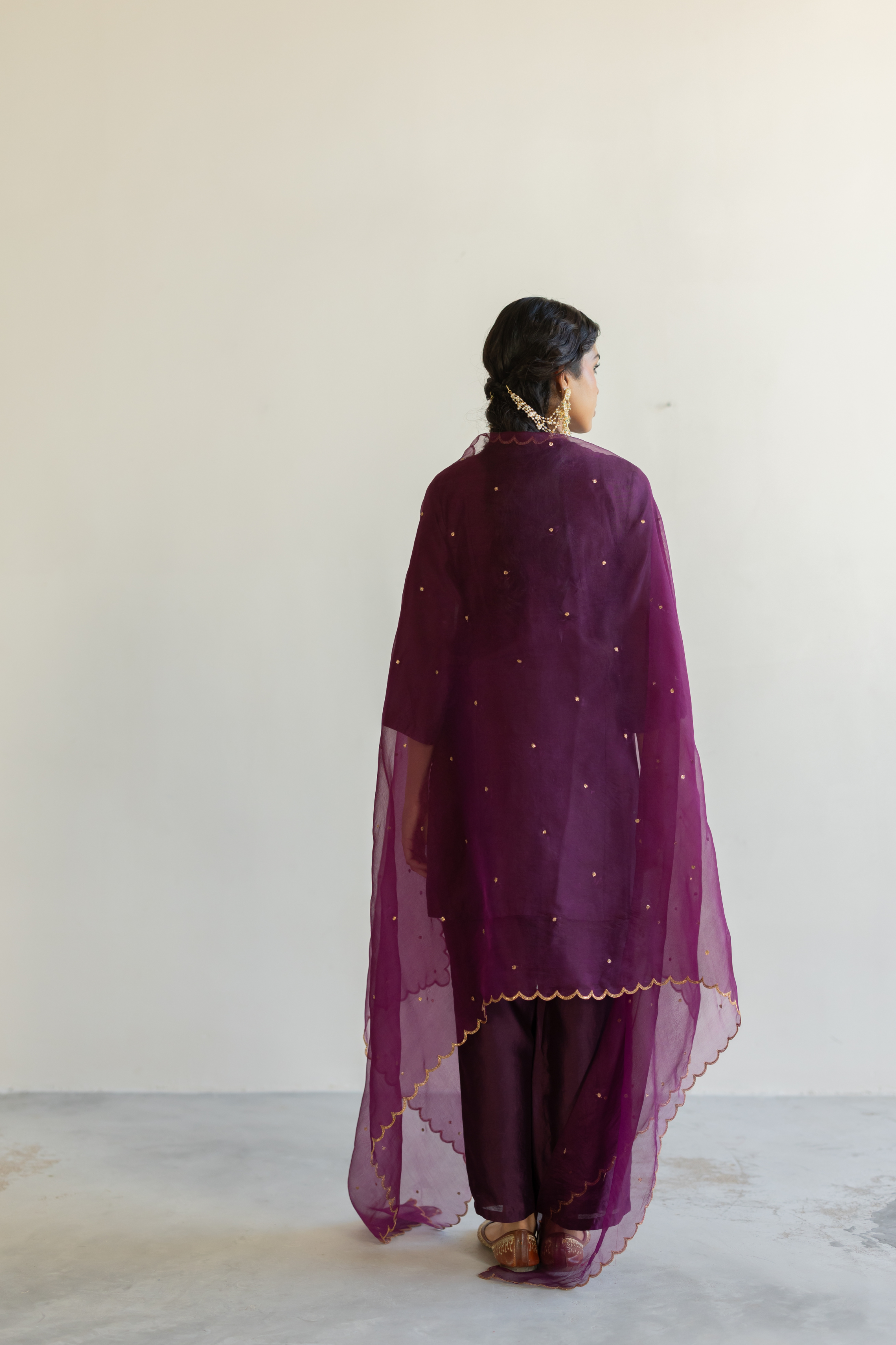 Aubergine Sitara odhani