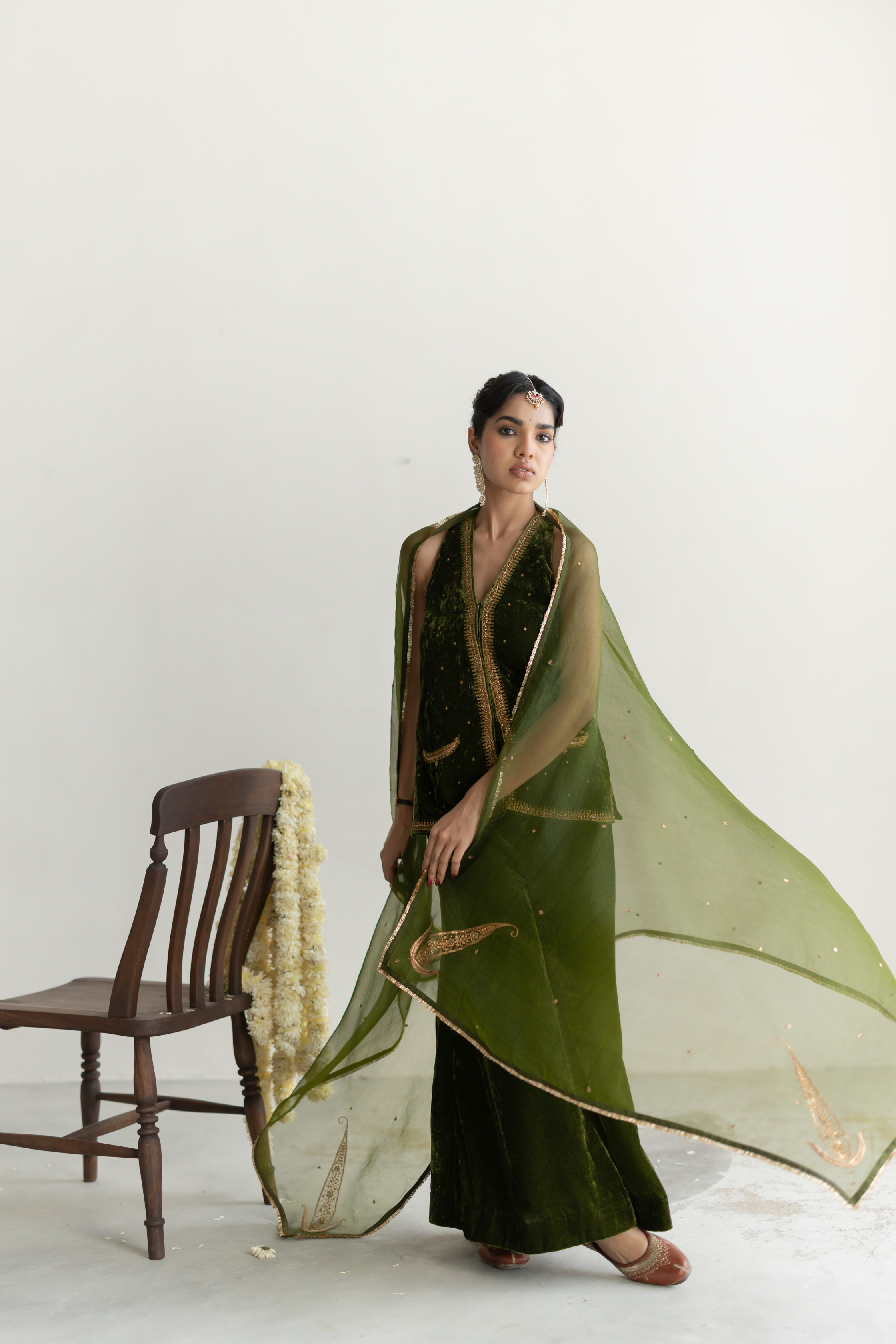 Olive Saanjh Gharara with Ambi Odhani
