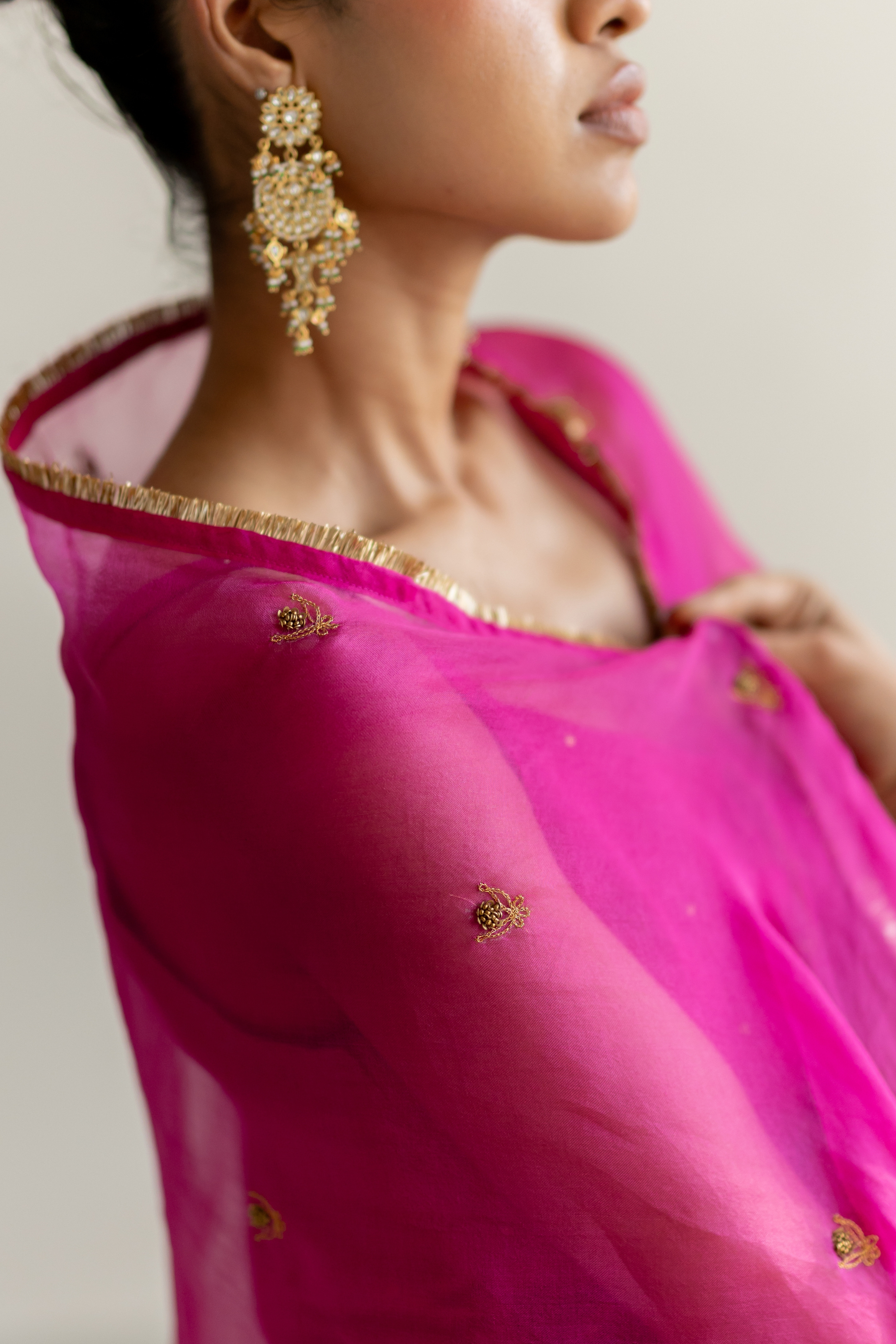 Rani Pink Noora Odhani