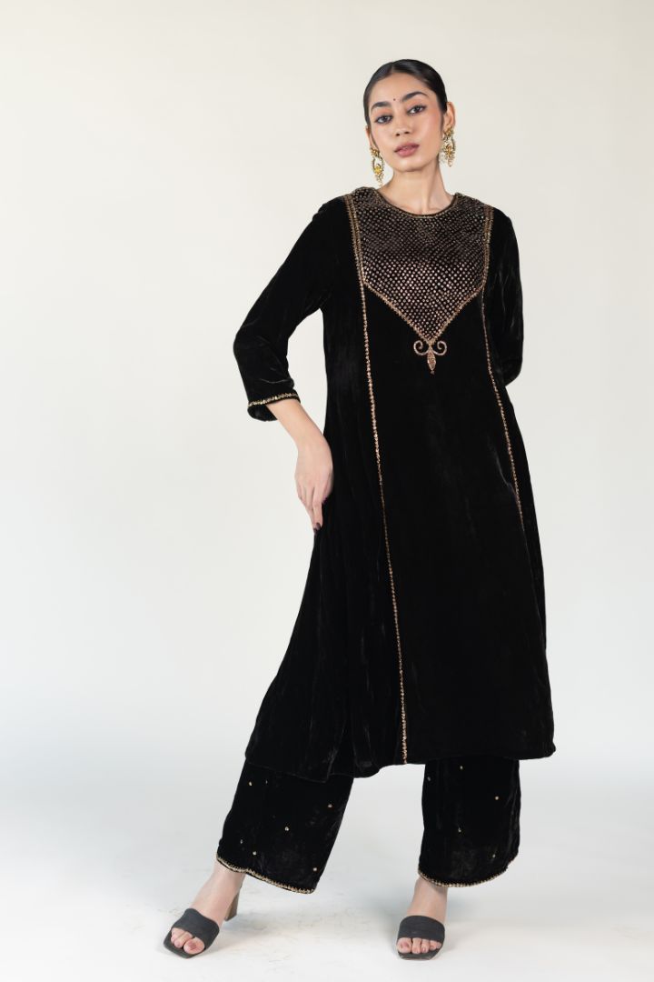 Velvet Firdaus Abho Set