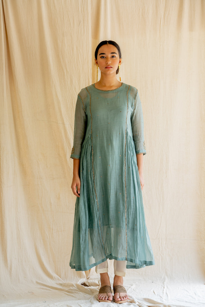 Ivory Baadal Kurta (set of 2)