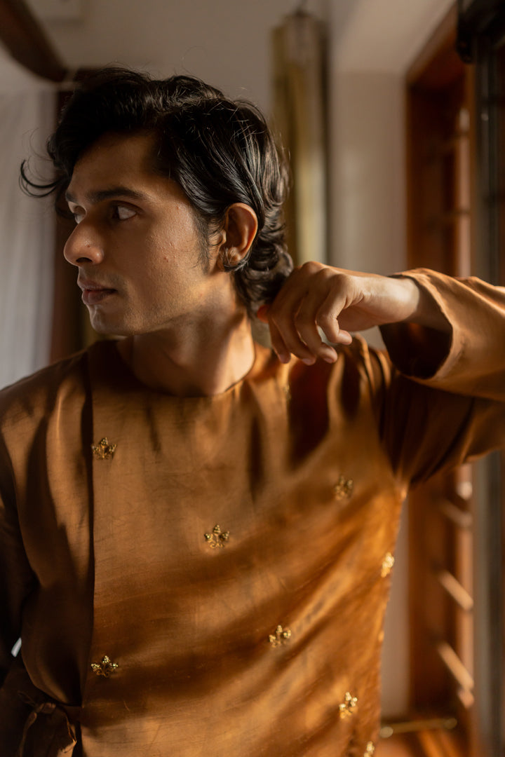 Saad Kurta- Brown