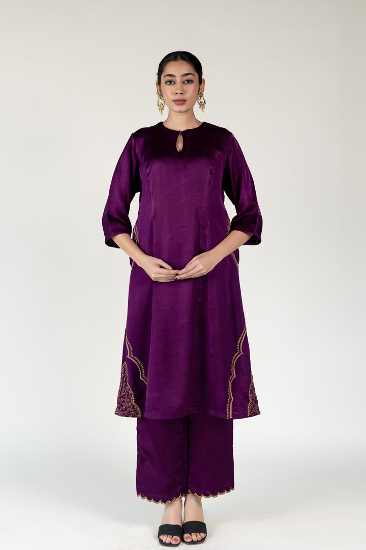 Aubergine Mehraab Kurta With Sitara Odhani