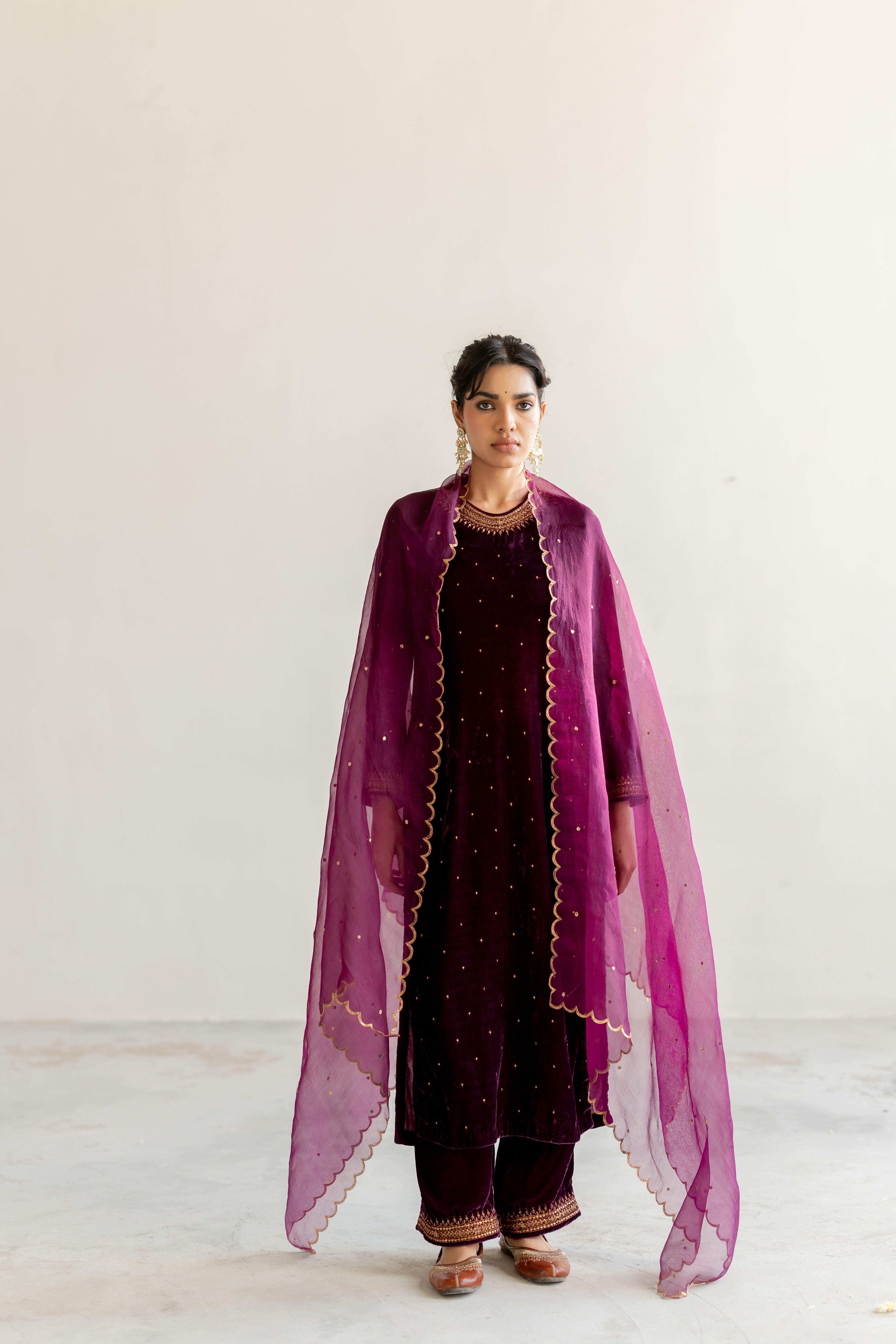 Aubergine Arzin Kurta set with Sitara Odhani