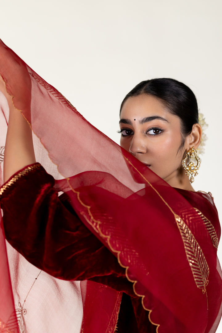 Shama Odhani