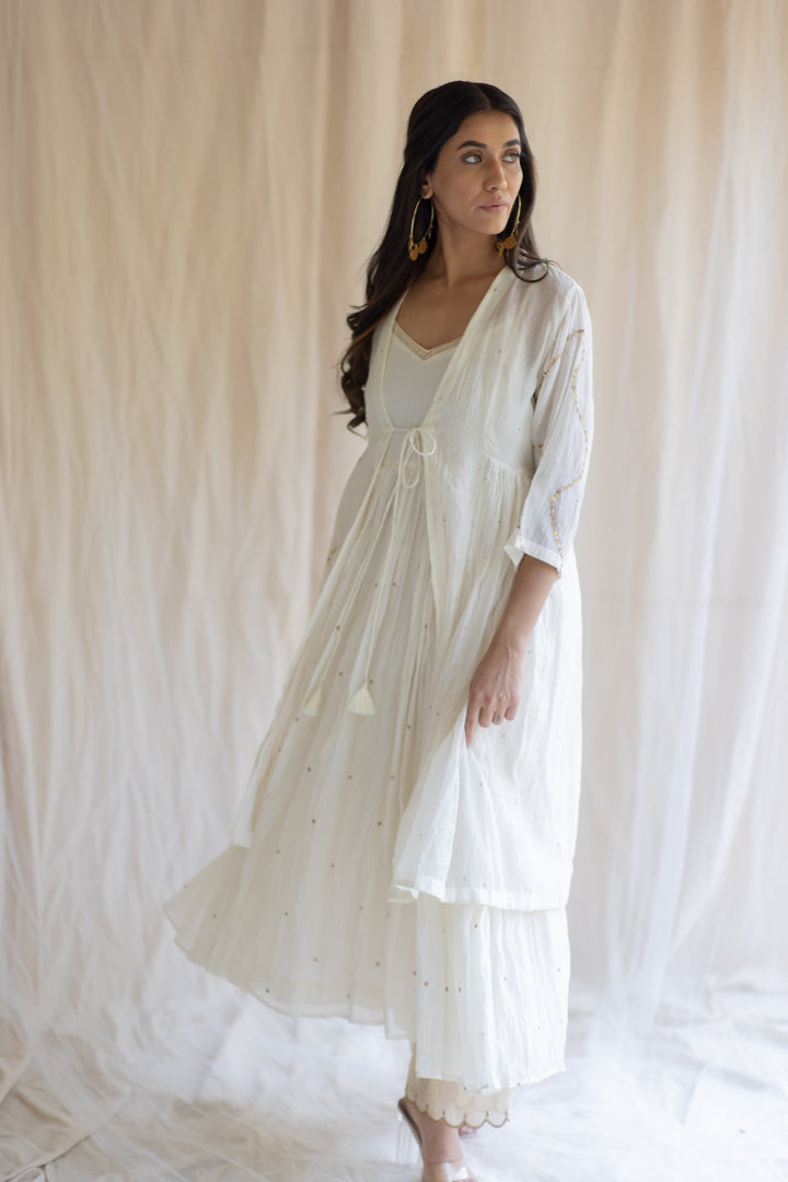 Nasim Jama And Izaar (Set of 2)