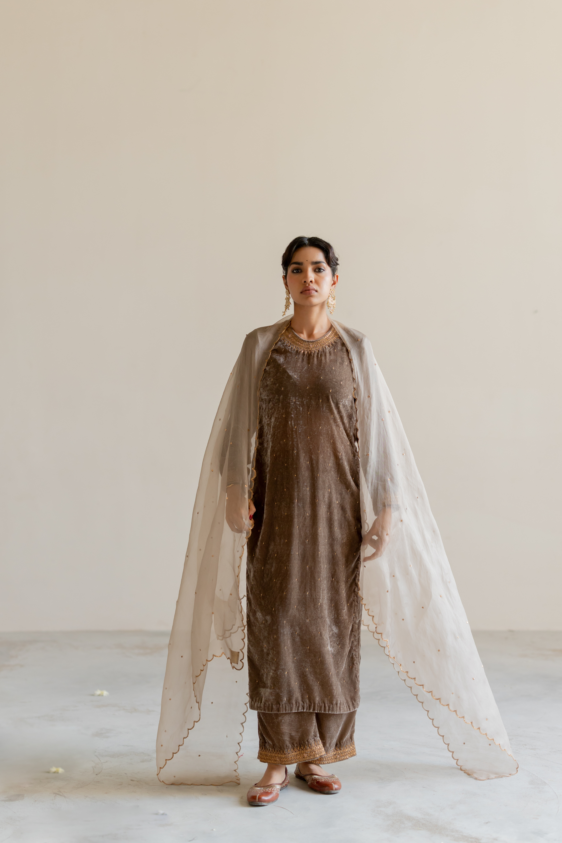 Grey Arzin Kurta set with Sitara Odhani