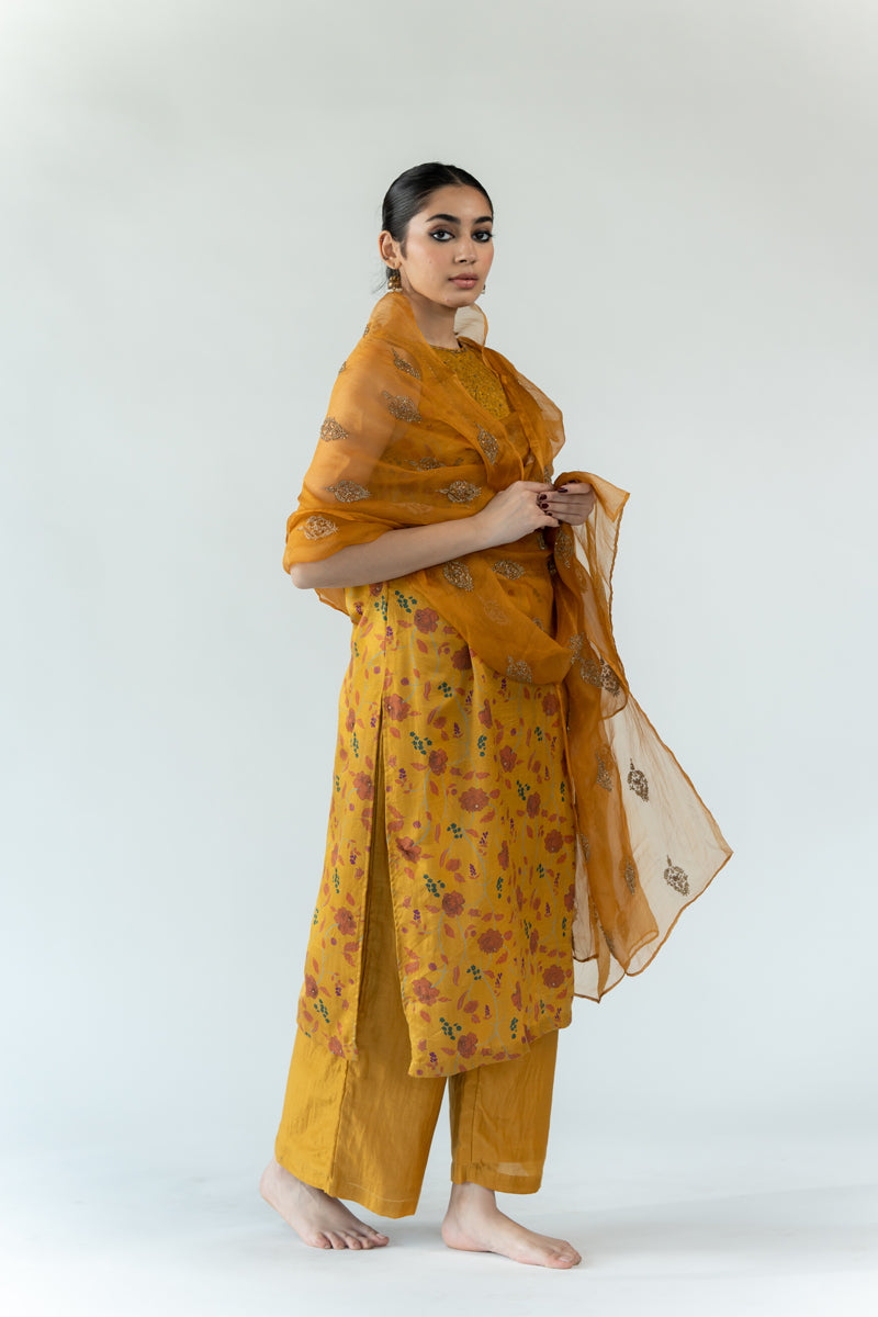 Shalimar Kurta Set - Mustard (Set of 2)