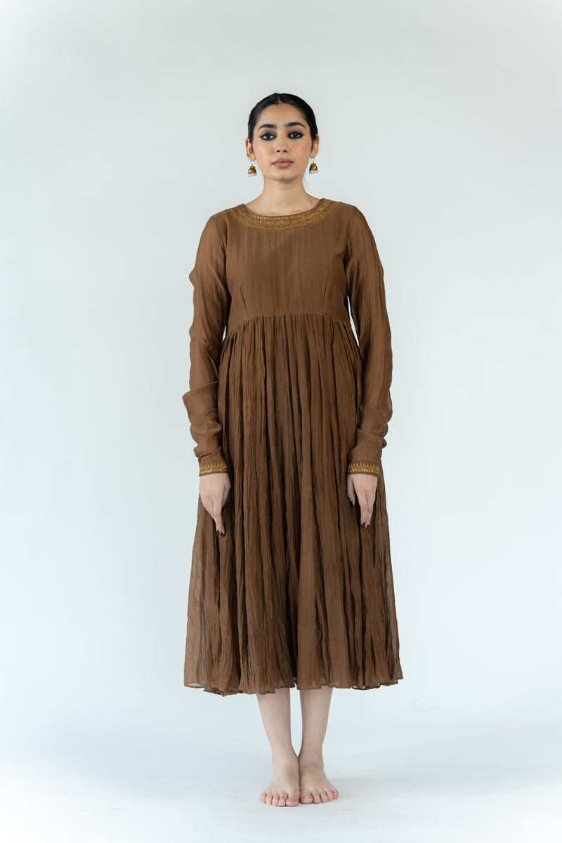 Sajida Jama - Vintage Brown