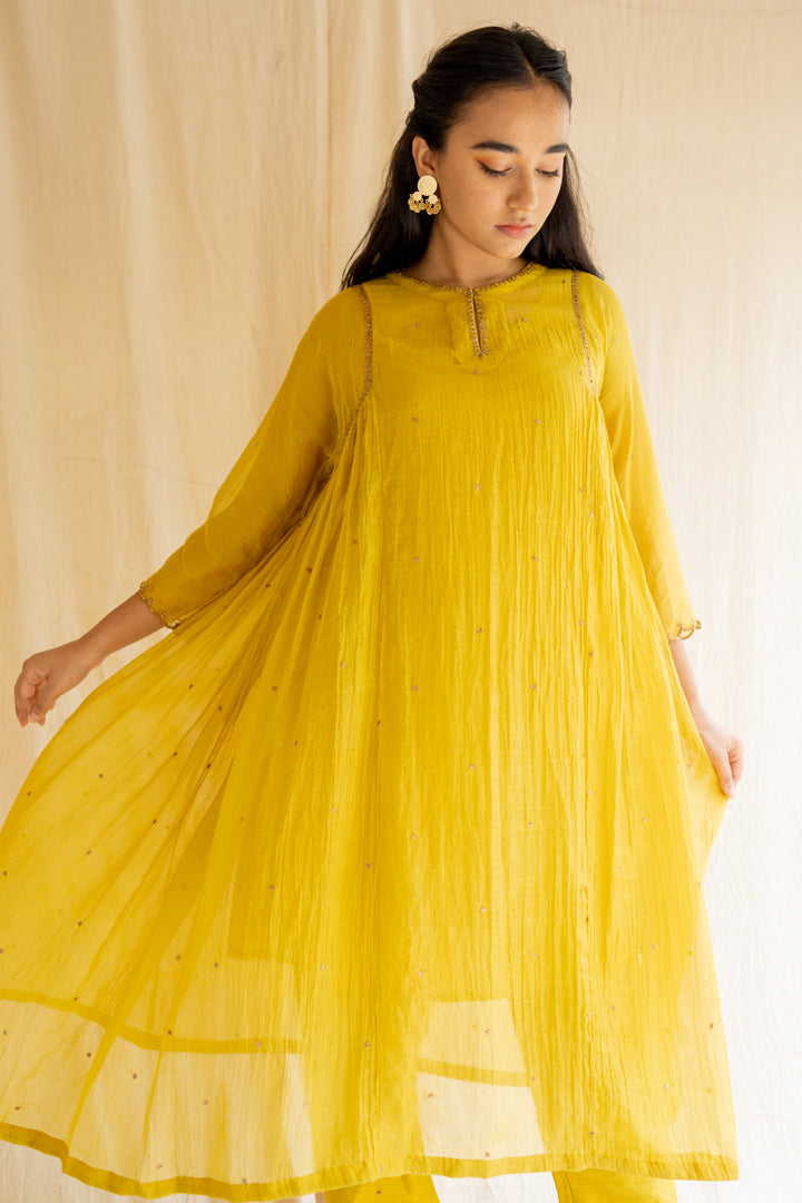 Yellow Arsh Kurta Set (Set of 2)