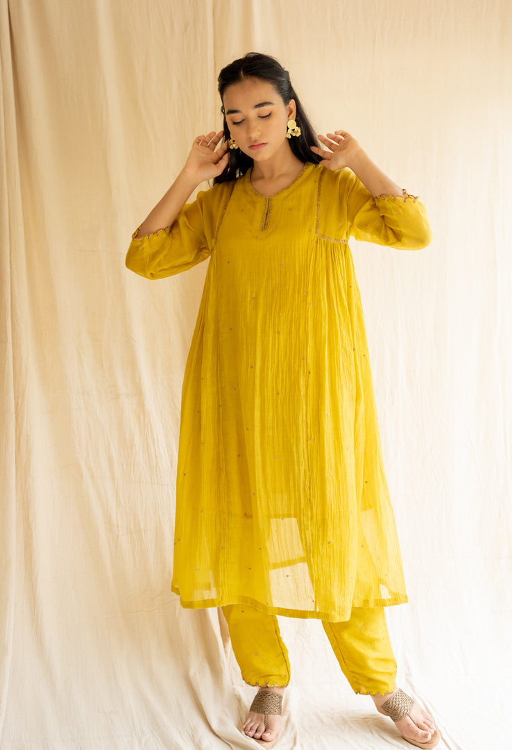 Yellow Arsh Kurta Set (Set of 2)