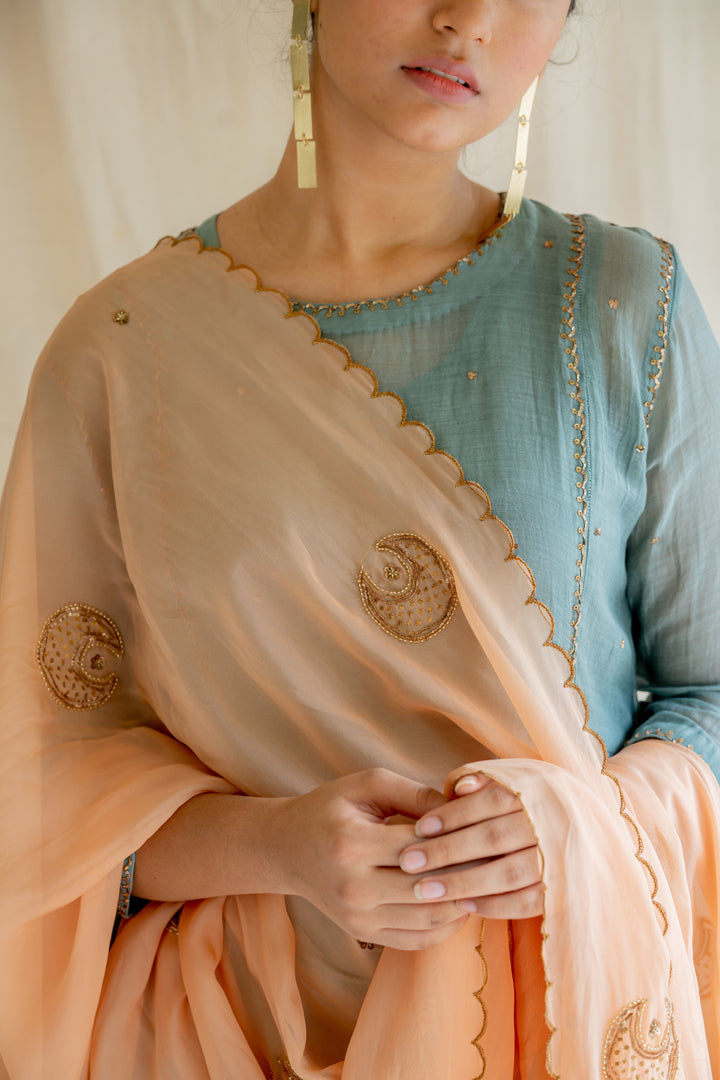 Peach Chaand Dupatta