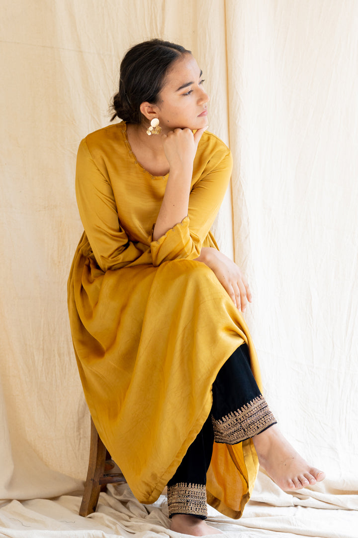 Mustard Taar Kurta