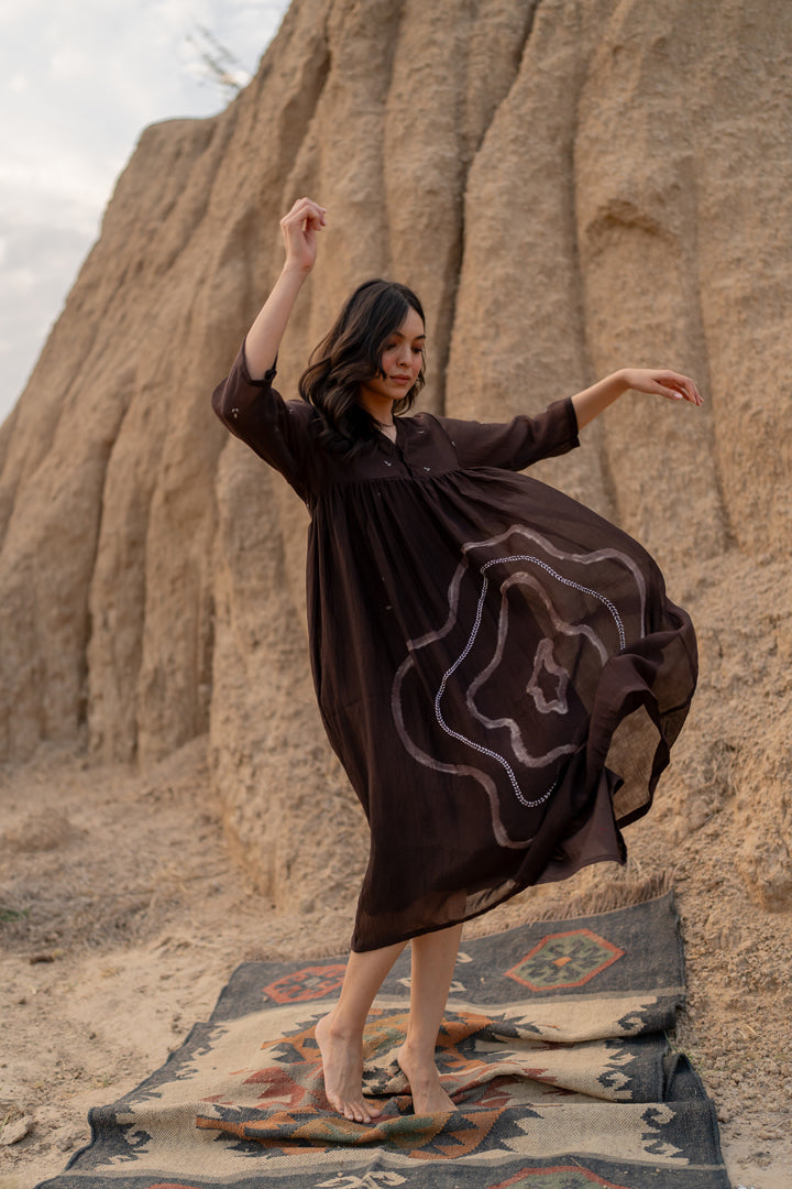 Brown arazi dress