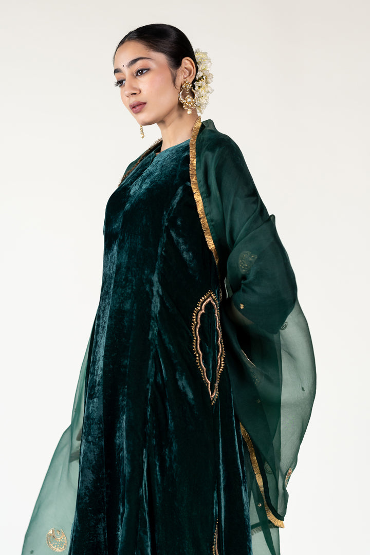 Emerald Mehraab Kurta