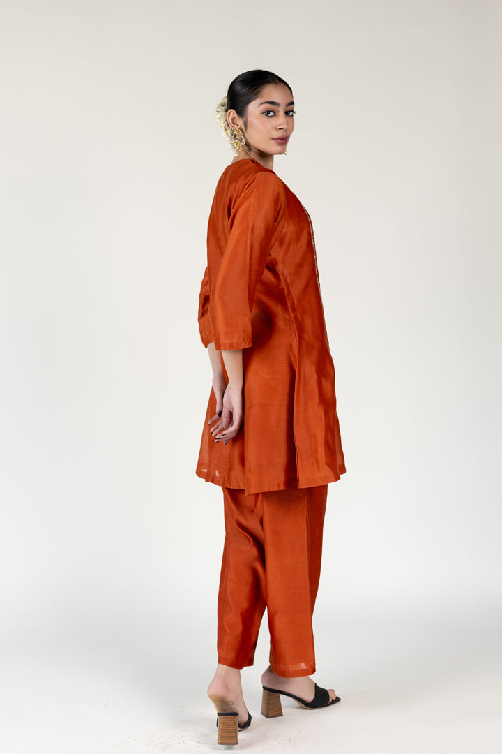 Rust Naaz Kurta