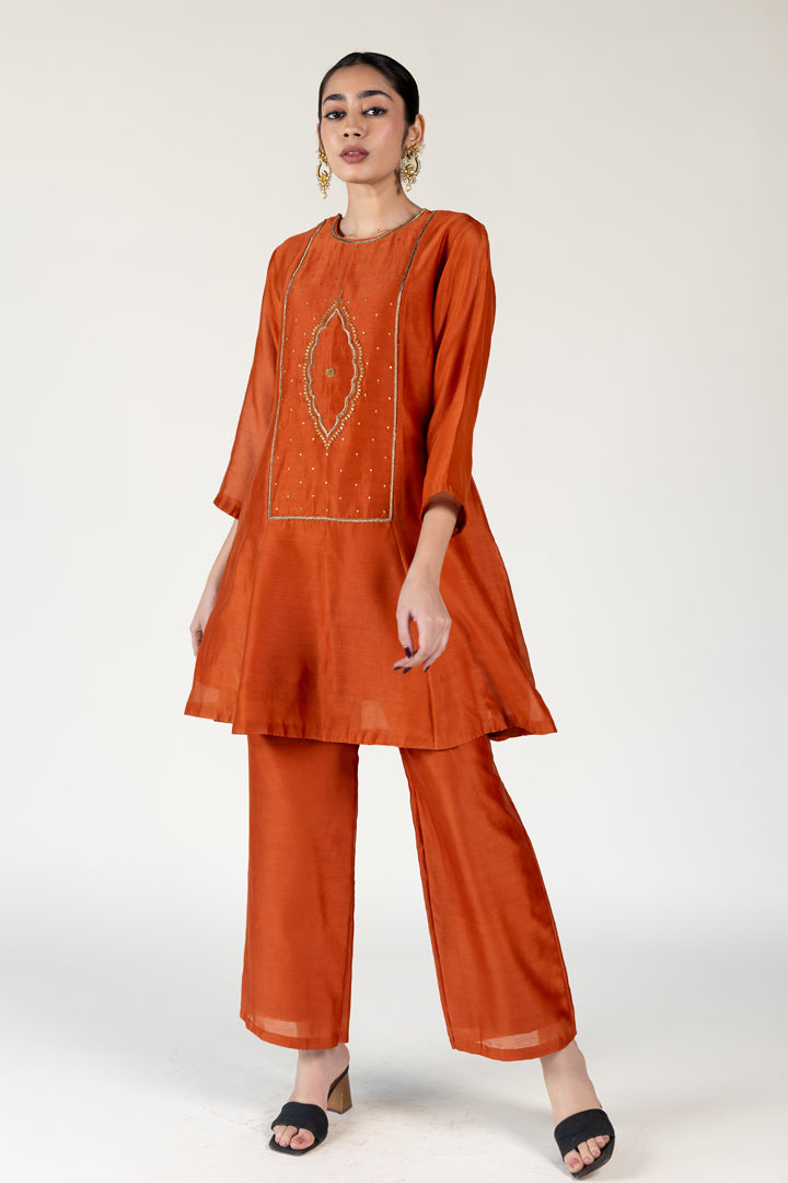 Rust Naaz Kurta