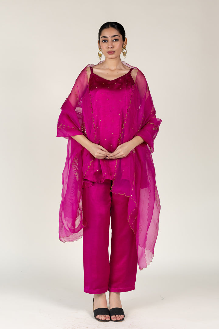 Magenta Pink Roshni Kurta Set With Shama Odhani