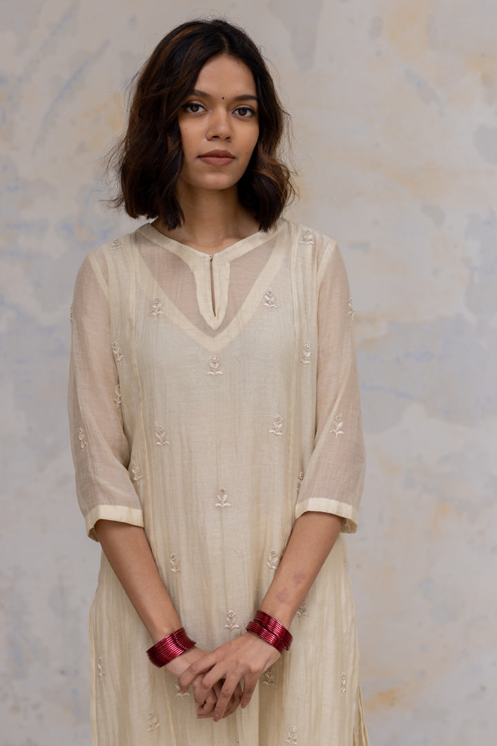 Ivory Rukmini Kurta Set