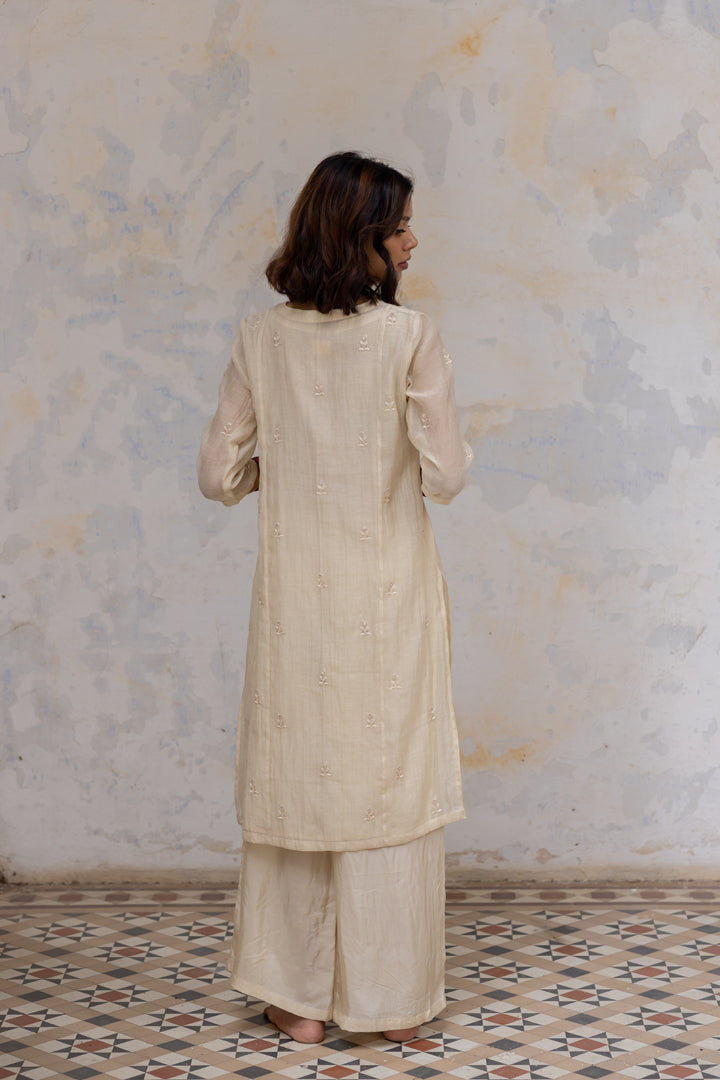 Ivory Rukmini Kurta Set