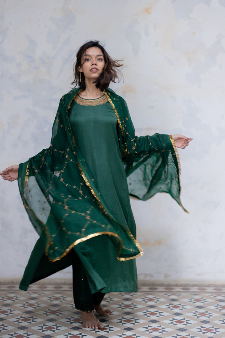 Emerald Zeenat Kurta Set (set of 2)