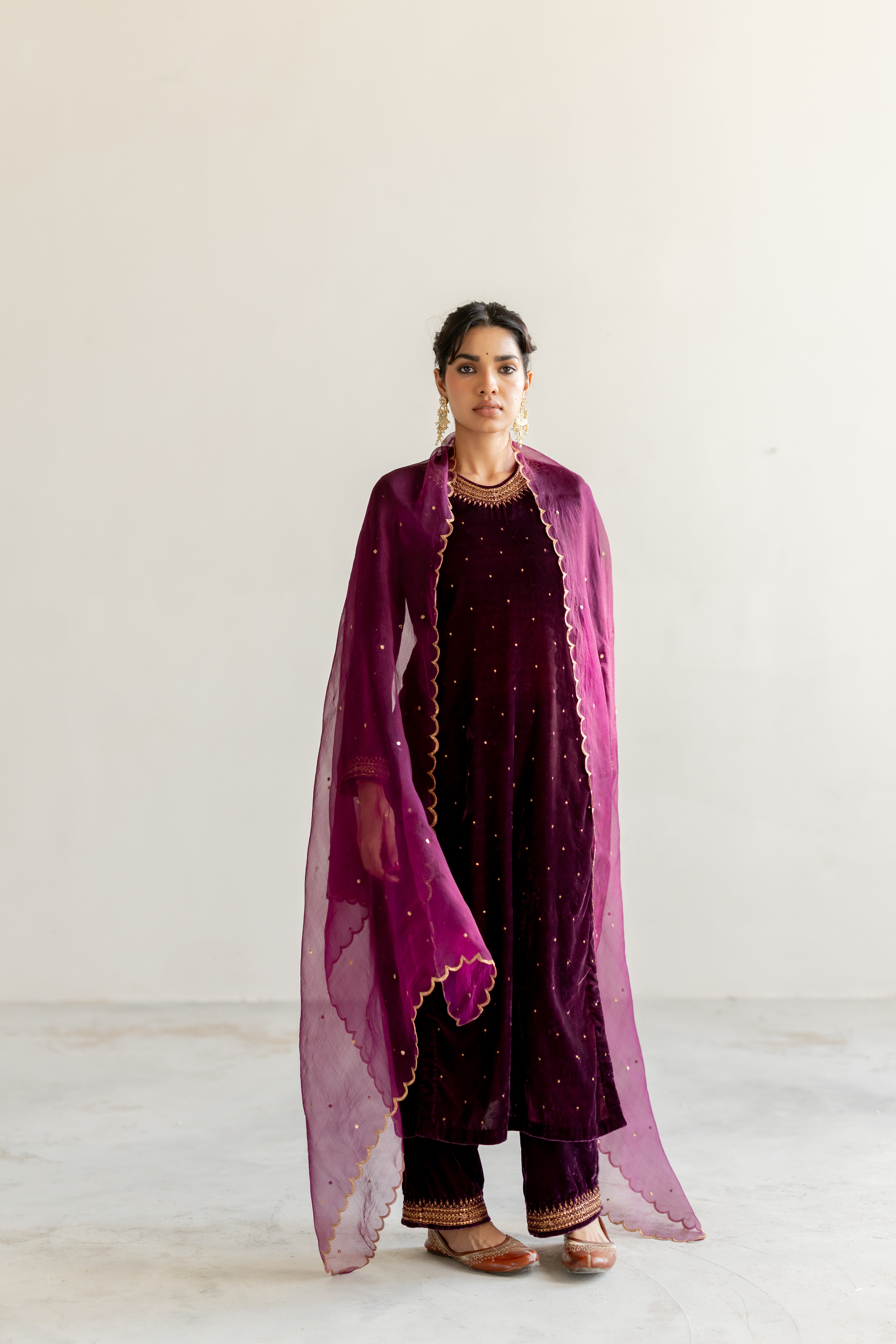 Aubergine Arzin Kurta set with Sitara Odhani