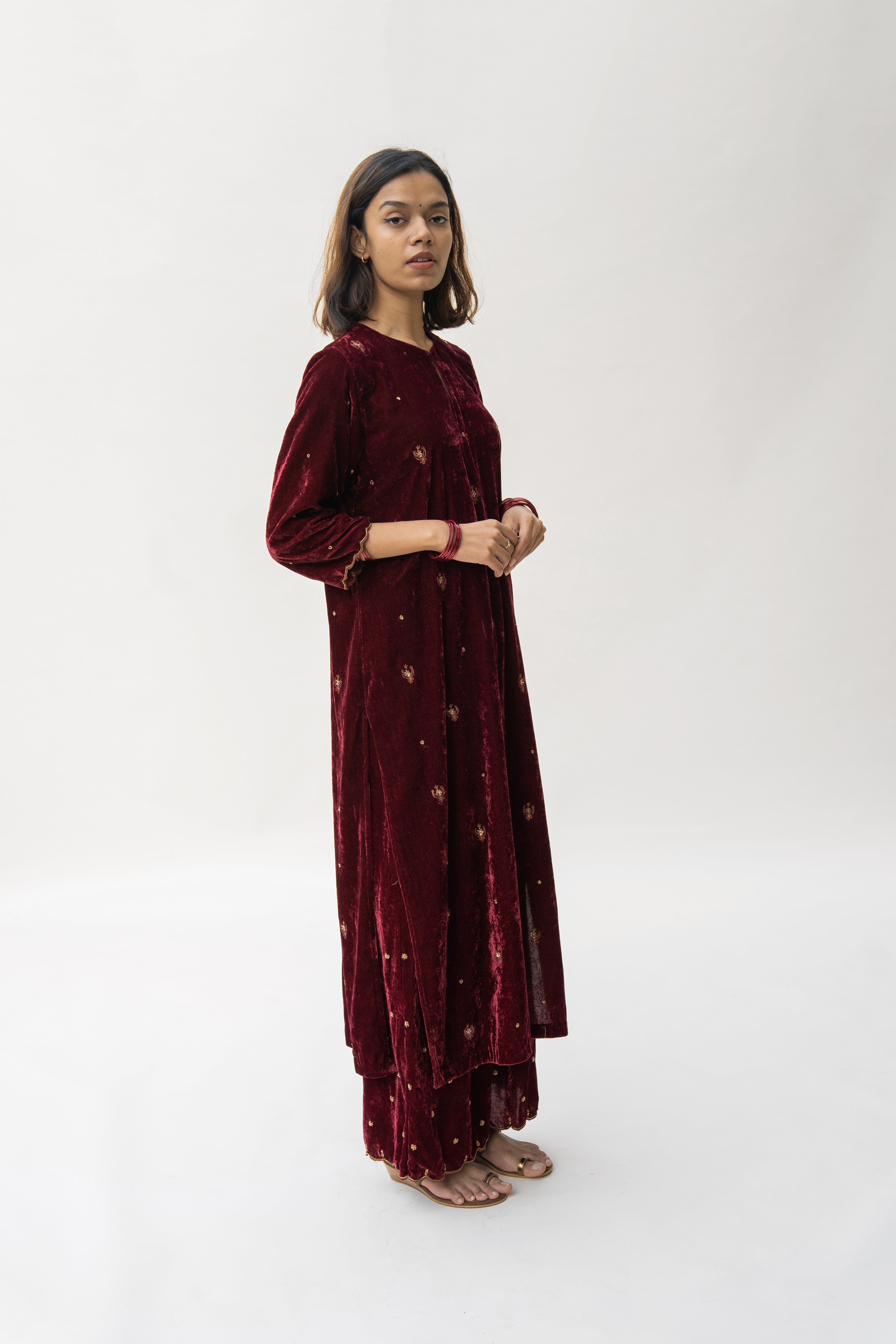 Maroon Noorah Velvet Kurta Set (set of 2)