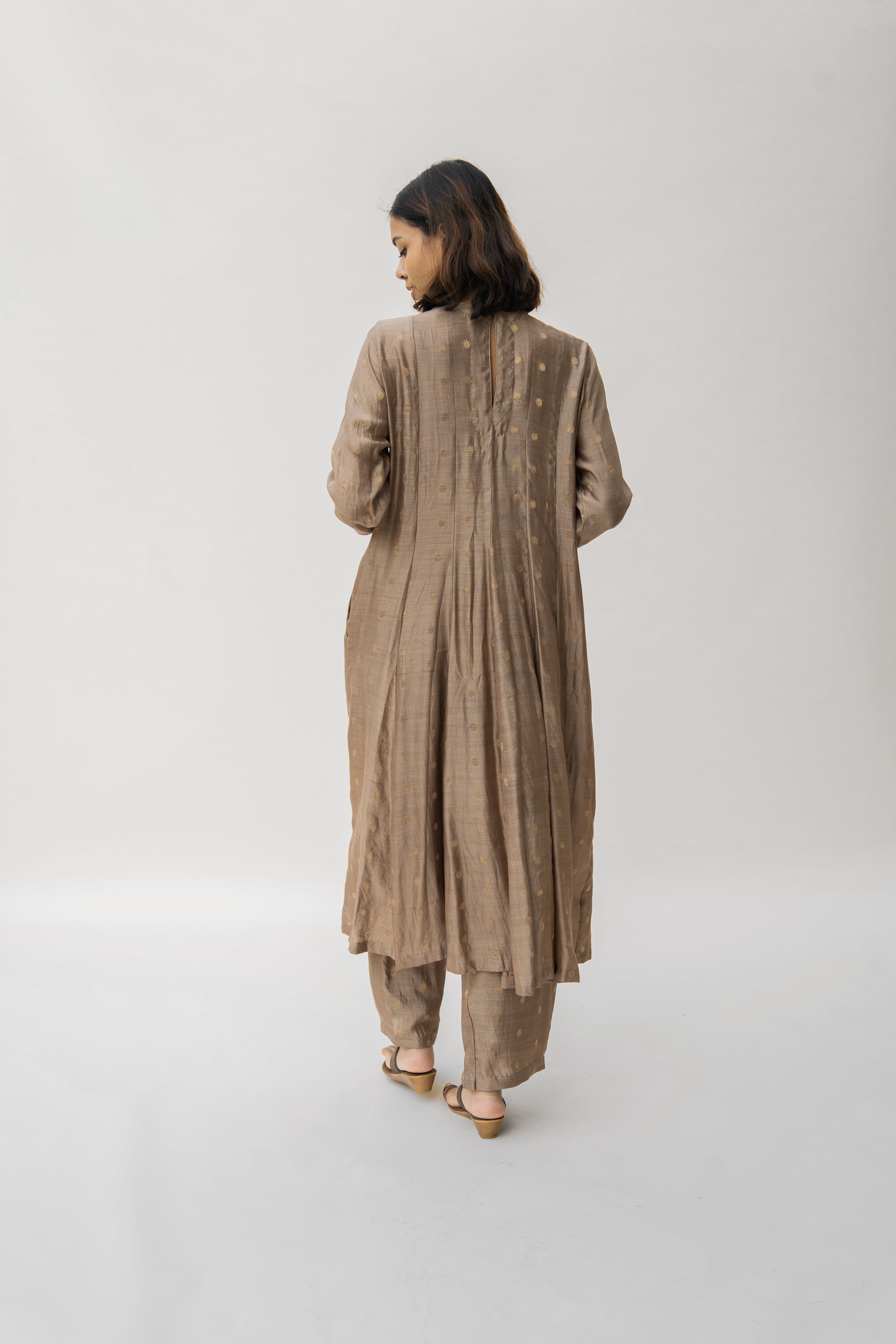 Vintage Brown Tara Kurta (set of 2)