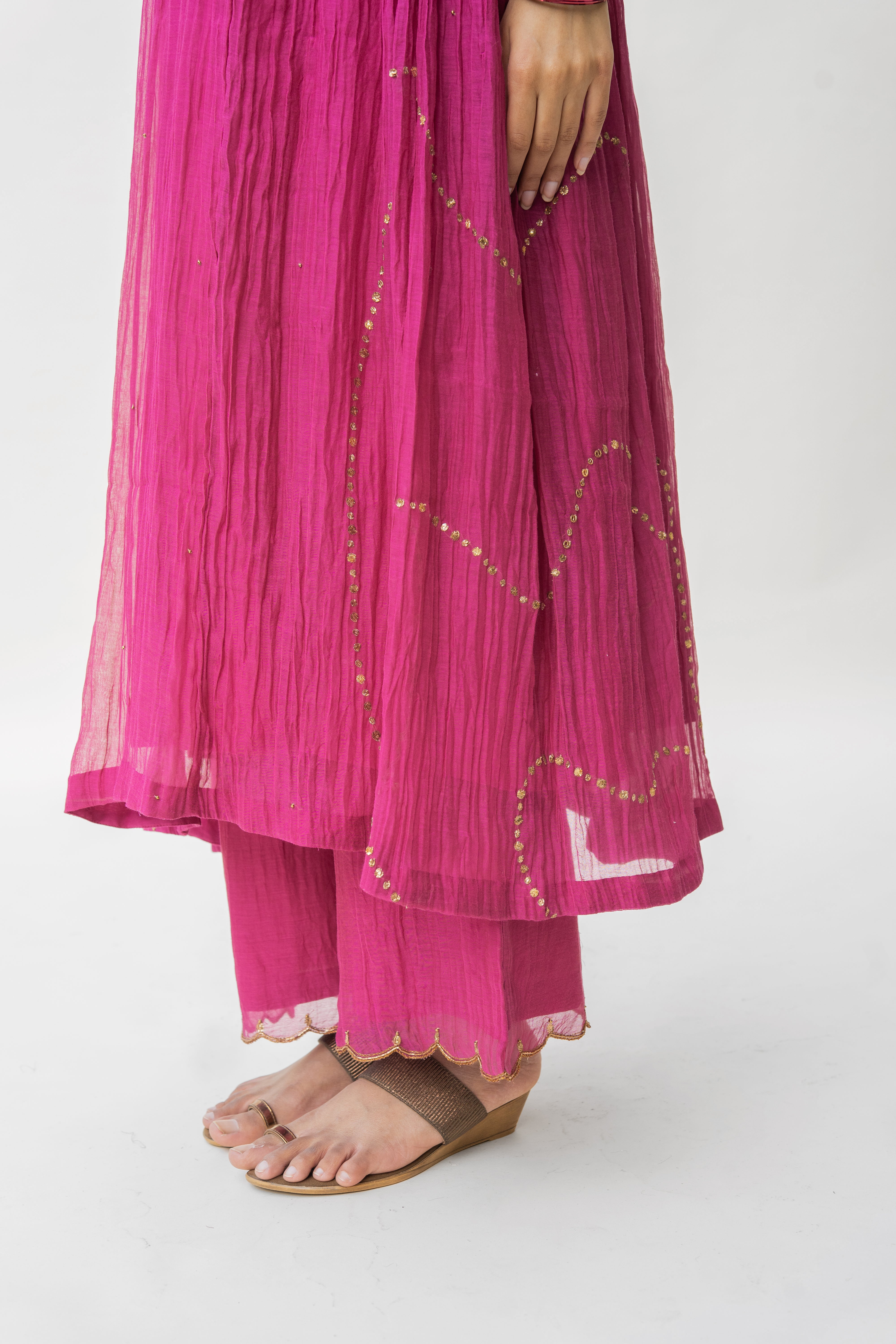 Magenta Shabnam Kurta And Izaar (Set of 2)