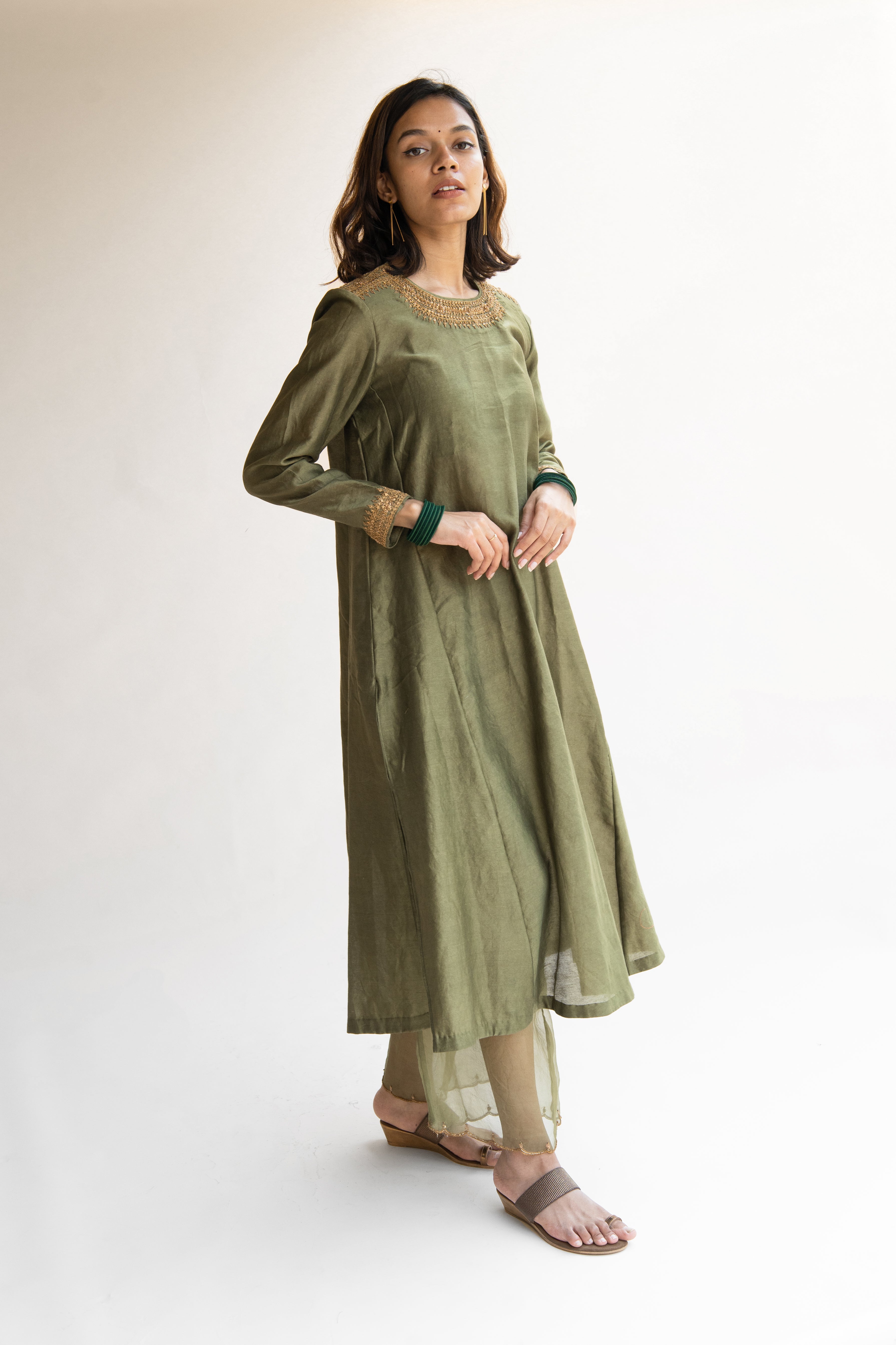 Olive Zeenat Kurta (set of 2)