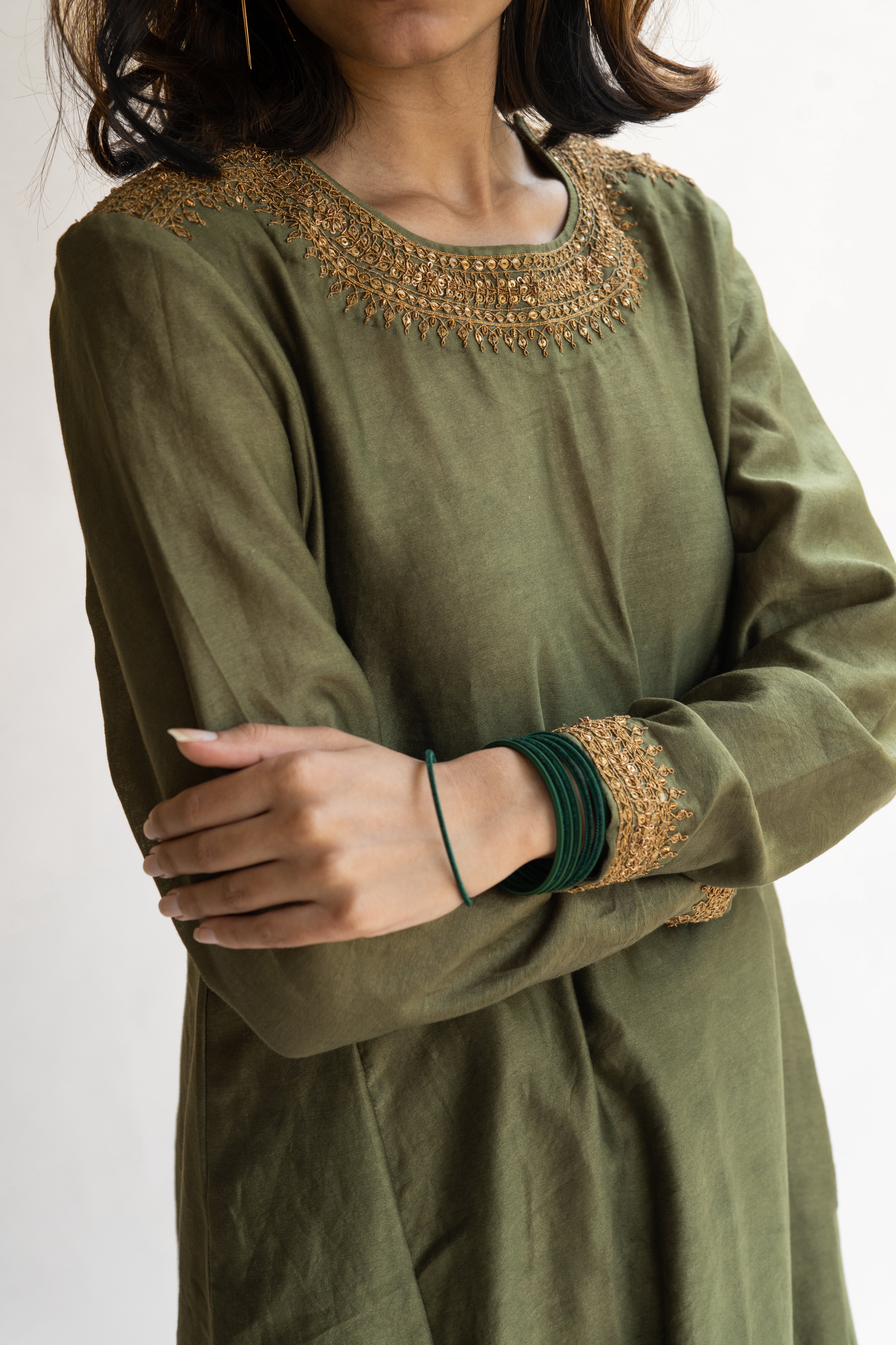 Olive Zeenat Kurta (set of 2)