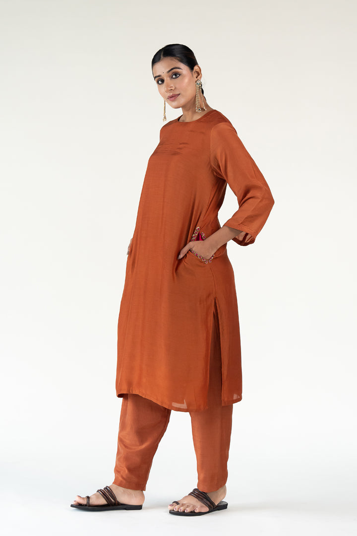 Rust Gulzar Kurta (set of 2)