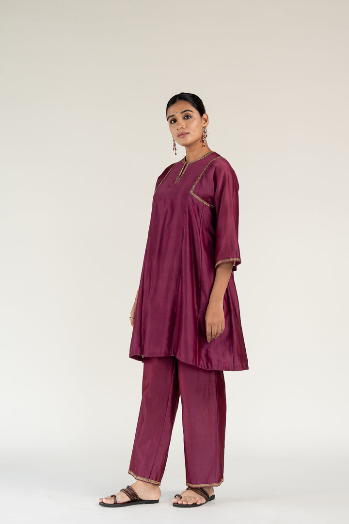 Plum Zainab Kurta (set of 2)