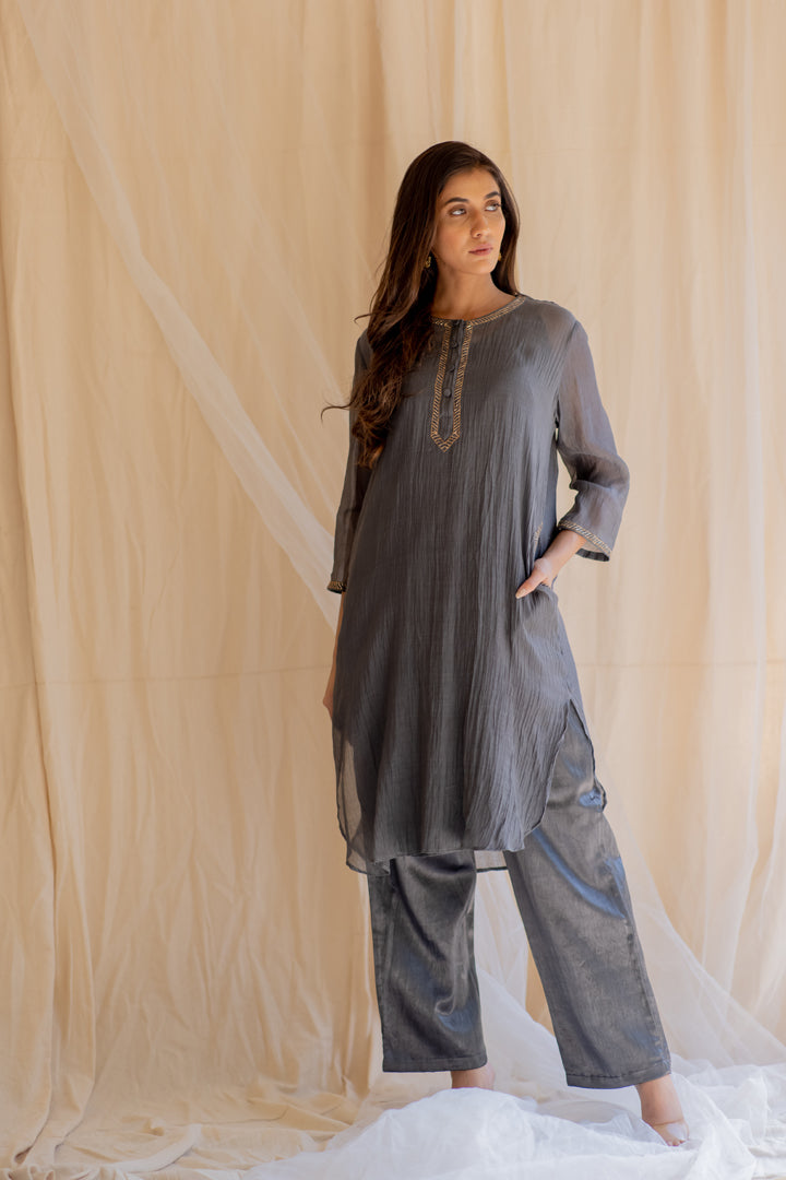 Grey Gul Seedh Kurta Set (Set of 2)