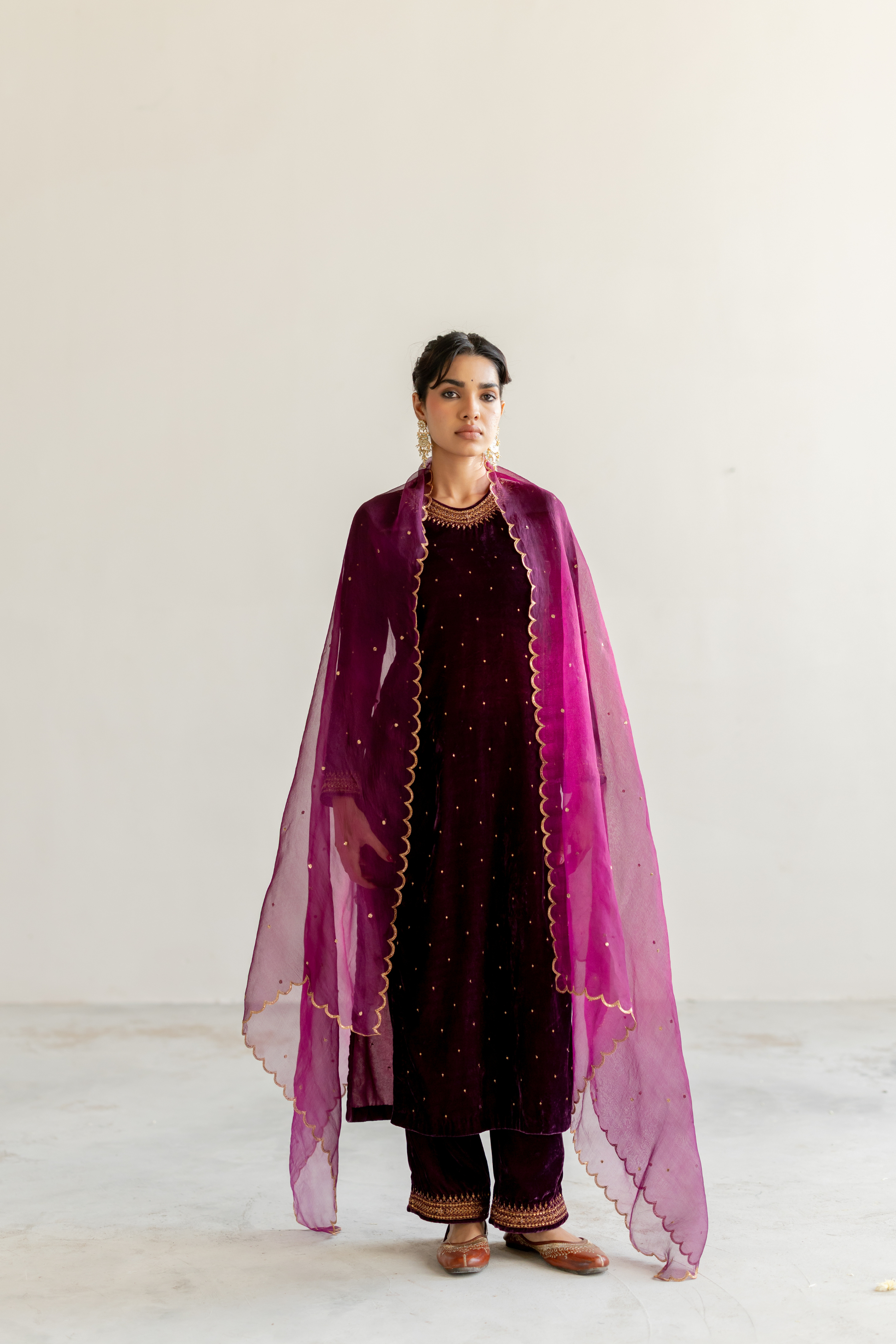 Aubergine Arzin Kurta set with Sitara Odhani